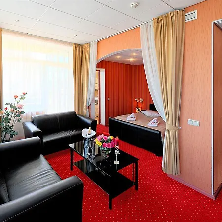 Baltpark Otel 3*